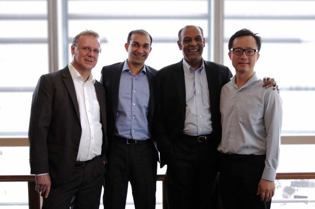 From left to right: Arno de Vette, Senior Investment Officer, FMO; Vikas Nahata, Co-founder and Exec