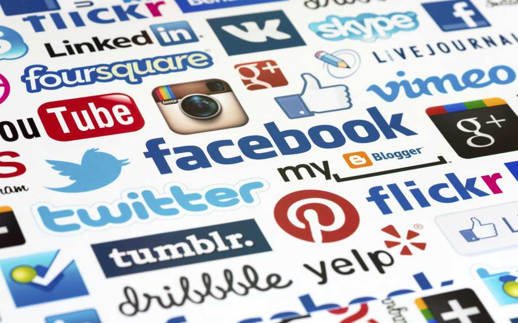 Social media logos