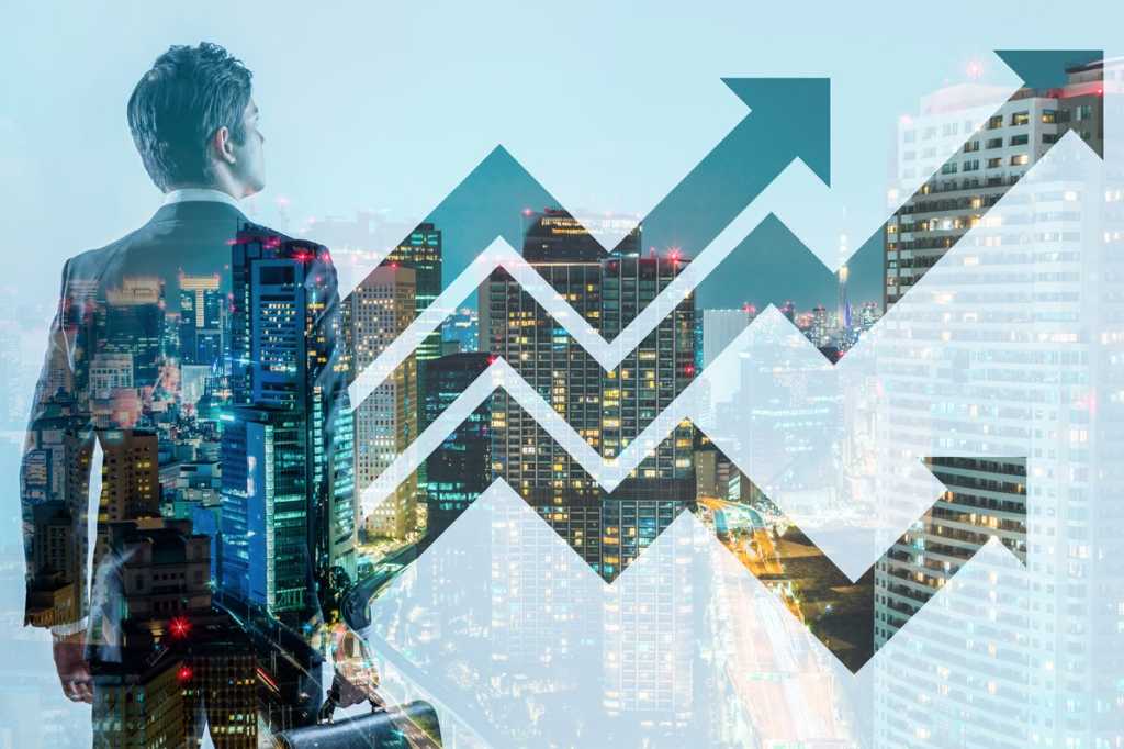 career growth leadership leader executive businessman with briefcase city scape arrows
