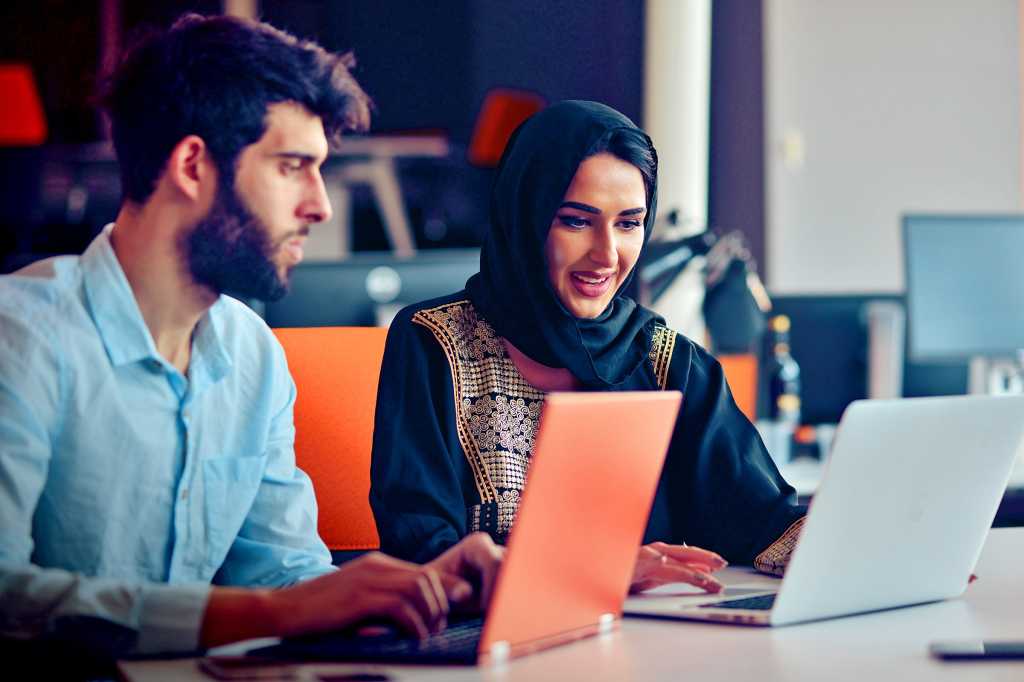 CIO | Middle East > Collaboration / teamwork / meeting / planning / strategy