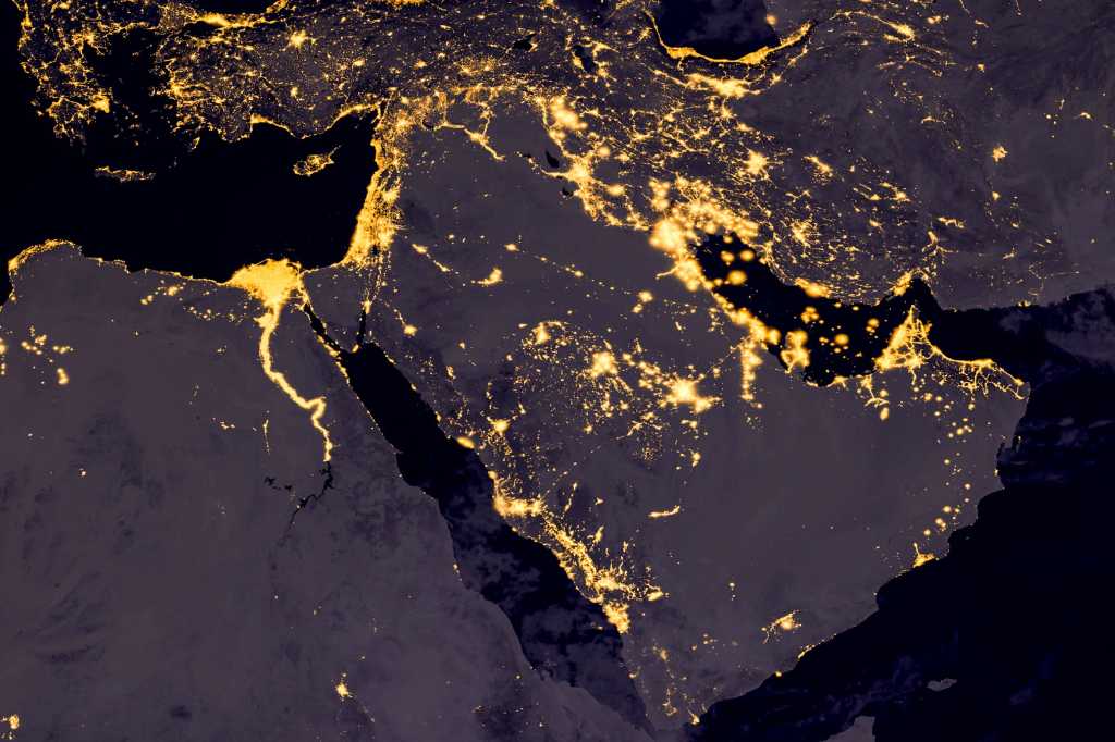 CIO | Middle East > Regional topographic map combined with satellite imagery