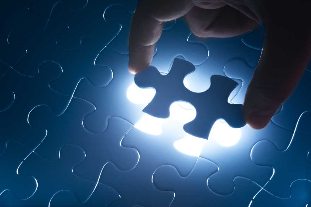 collaboration puzzle piece image