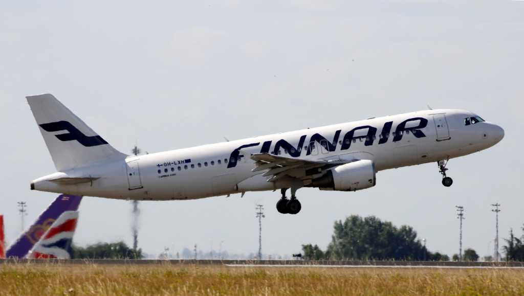 finnair airplane