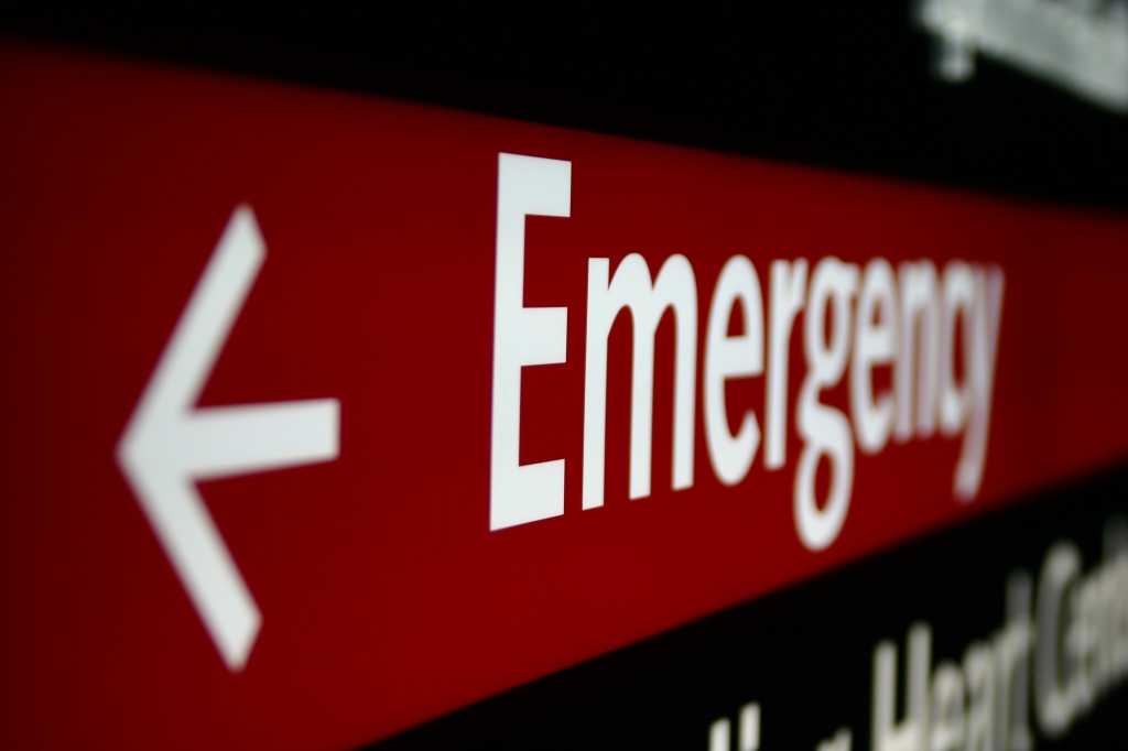 gettyimages 92252281 emergency sign
