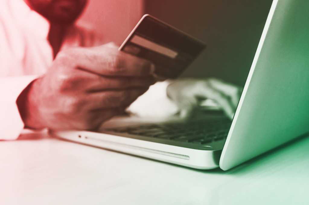 holiday e commerce shopping holiday hacking security breach retail security by rupixen via unsplash