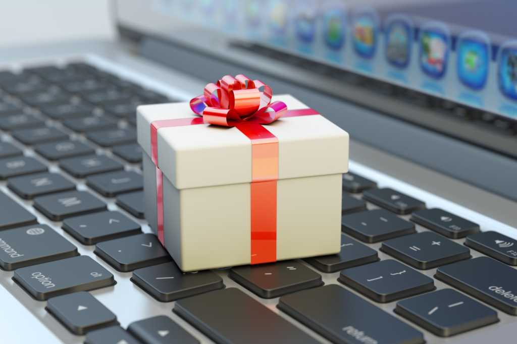 holiday ecommerce ts