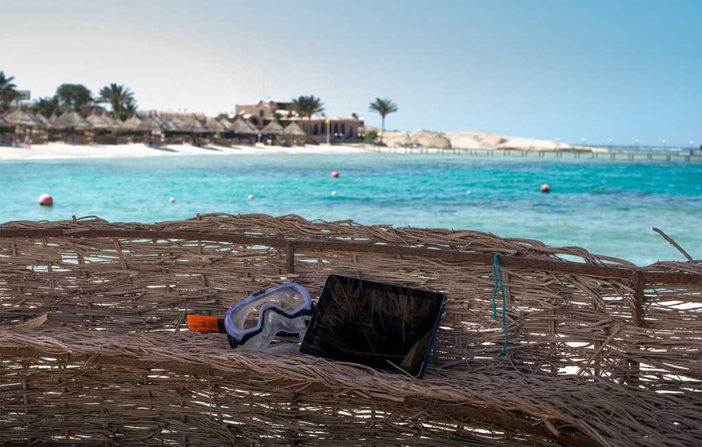 ipad at the beach