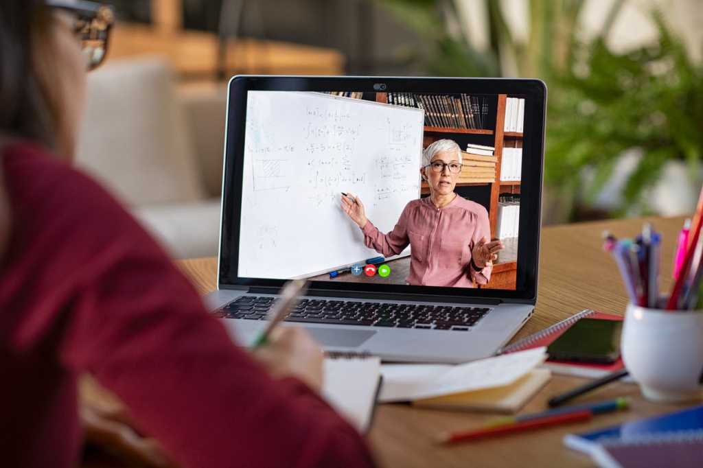 istock 1213470247