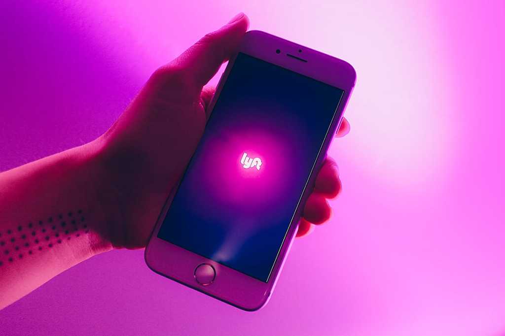 Lyft app on mobile phone