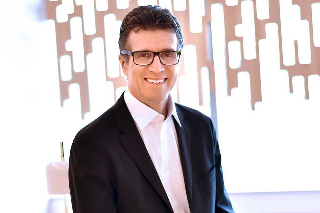 michael gorriz standard chartered