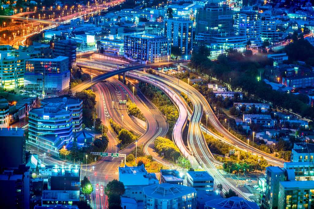 New Zealand  >  Auckland  >  cityscape / skyline / traffic / roads / paths / light trails