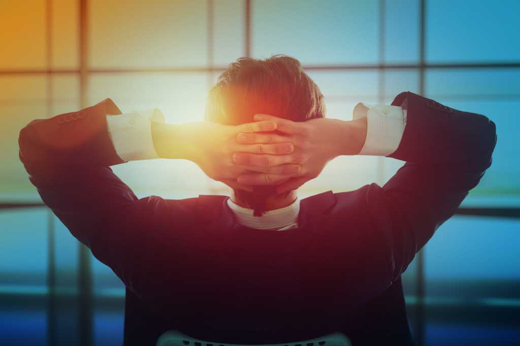 spot itleadership cso hands on head by yuganov konstantin shutterstock 373650823 2400x1600 hero 3