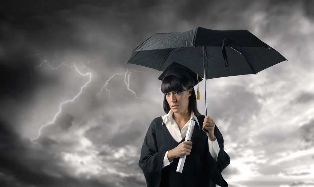 storm on graduate 100646928