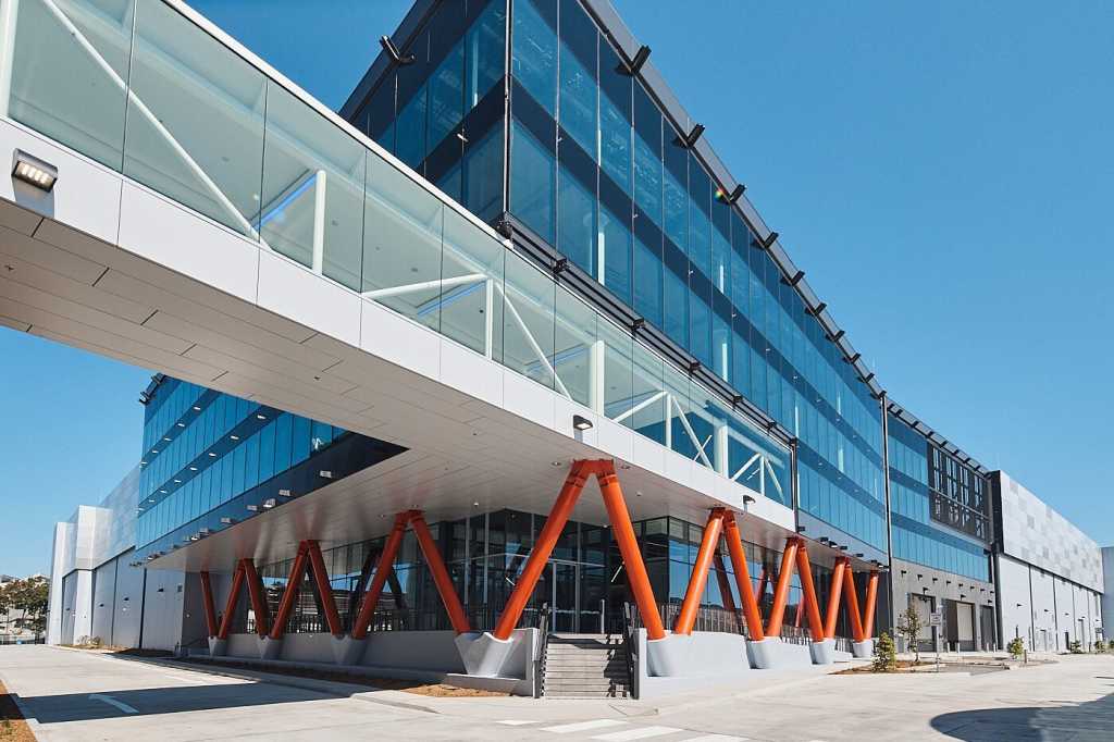 Equinix