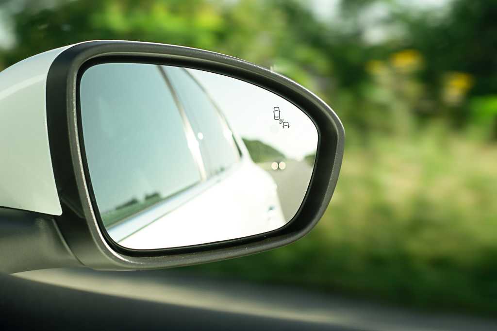 side mirror car