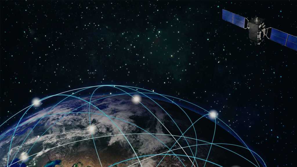 Sateliot estrecha lazos con Leaf Space.
