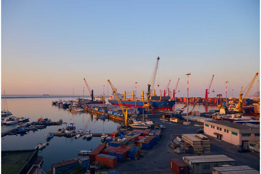 Italy shipping port industry Salerno