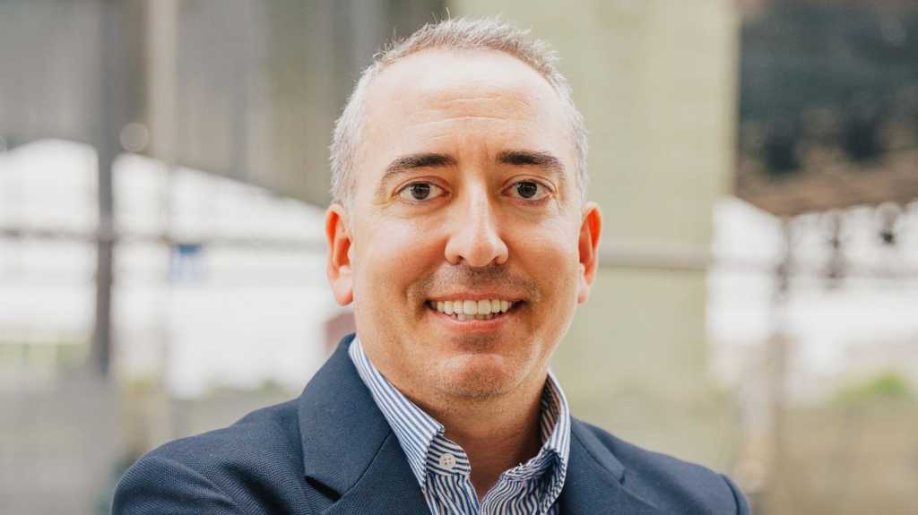 Roberto López_CTO_Corporativo_Familia_Martínez