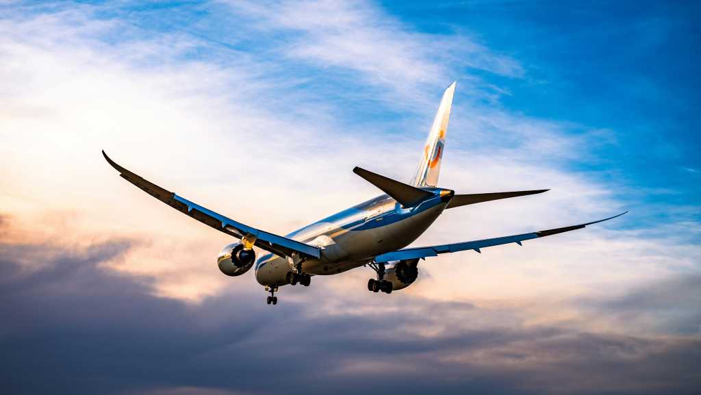 Tui jet