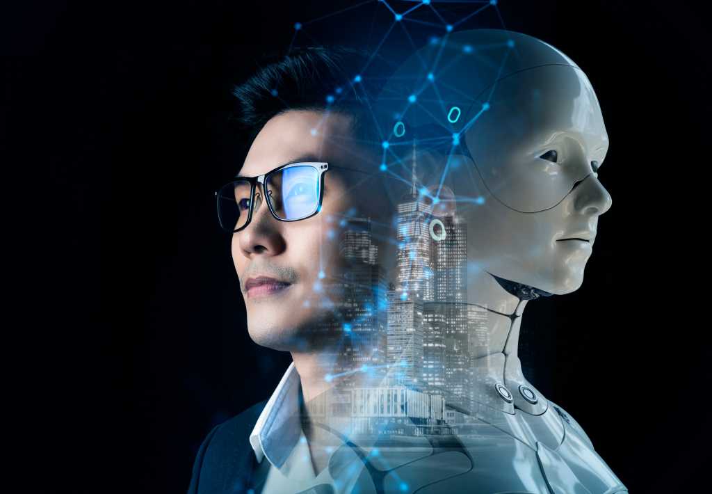 artificial intelligence AI man face japan_shutterstock_2002025357.jpg