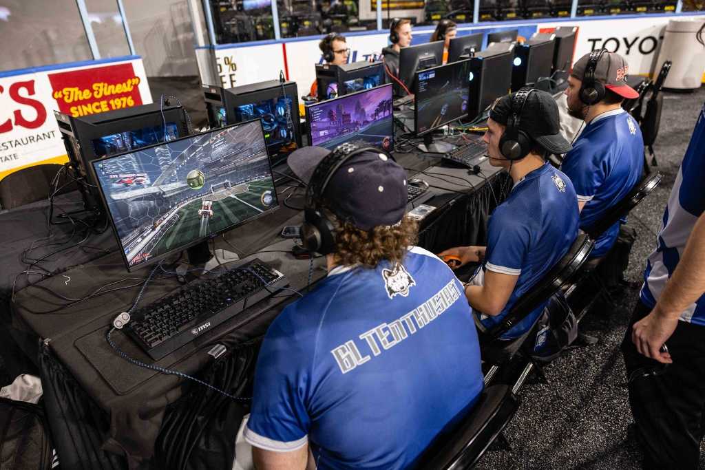 esports summit 2