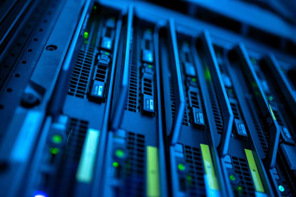 server computer should be high performance, stable, able to serve a large number of users.