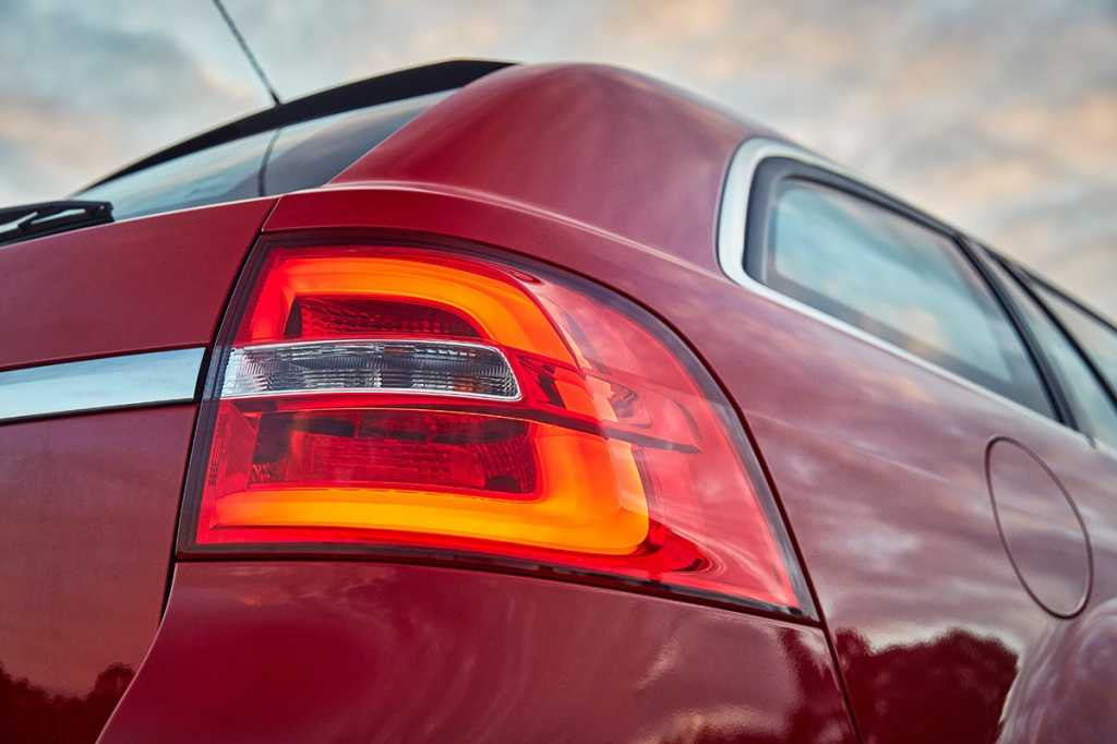 holden bombadoor