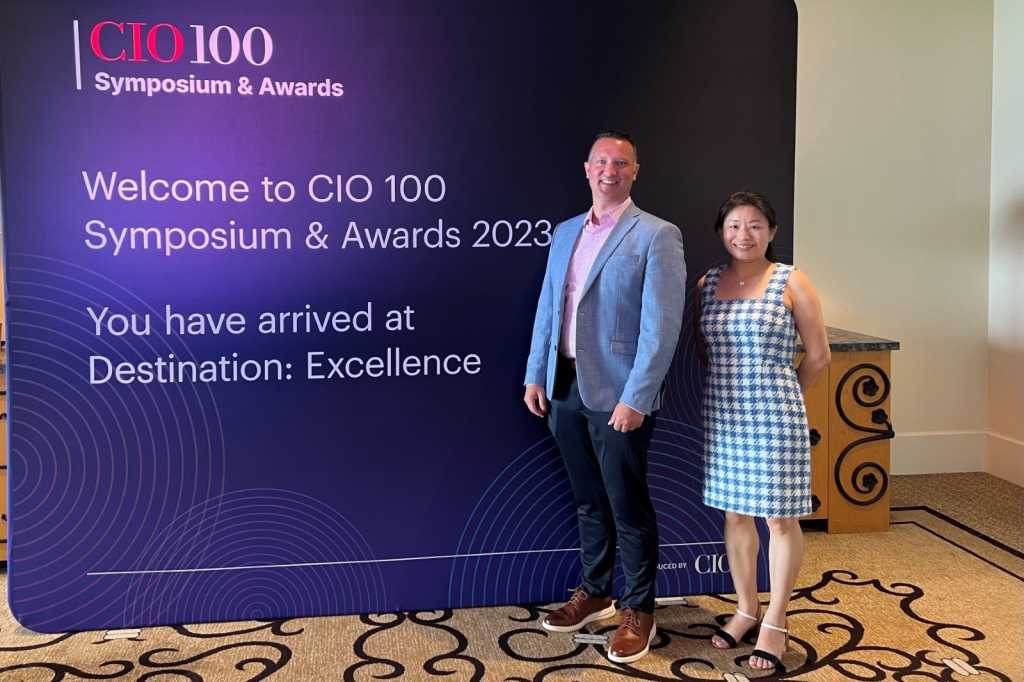 Pete Waguespack and Hanjie Zhang. CIO 100 Awards ceremony in August 2023.